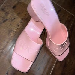 Rubber Gucci Pink Women’s Platform size 9