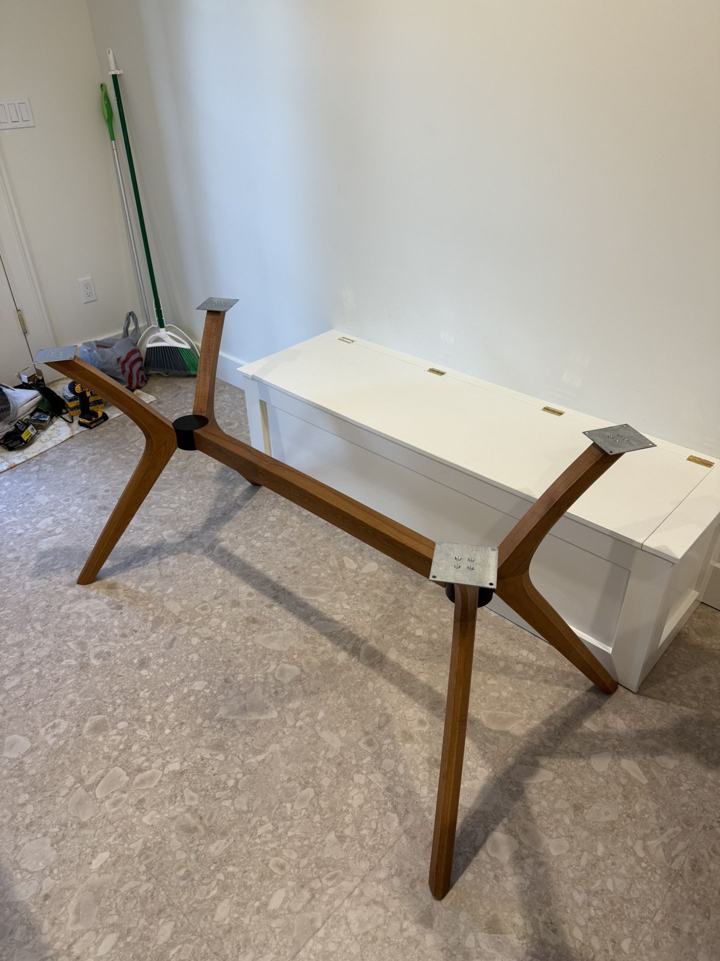Table Legs 