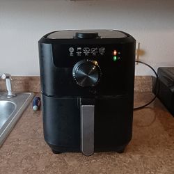 Air fryer 4.1qt  $30 obo