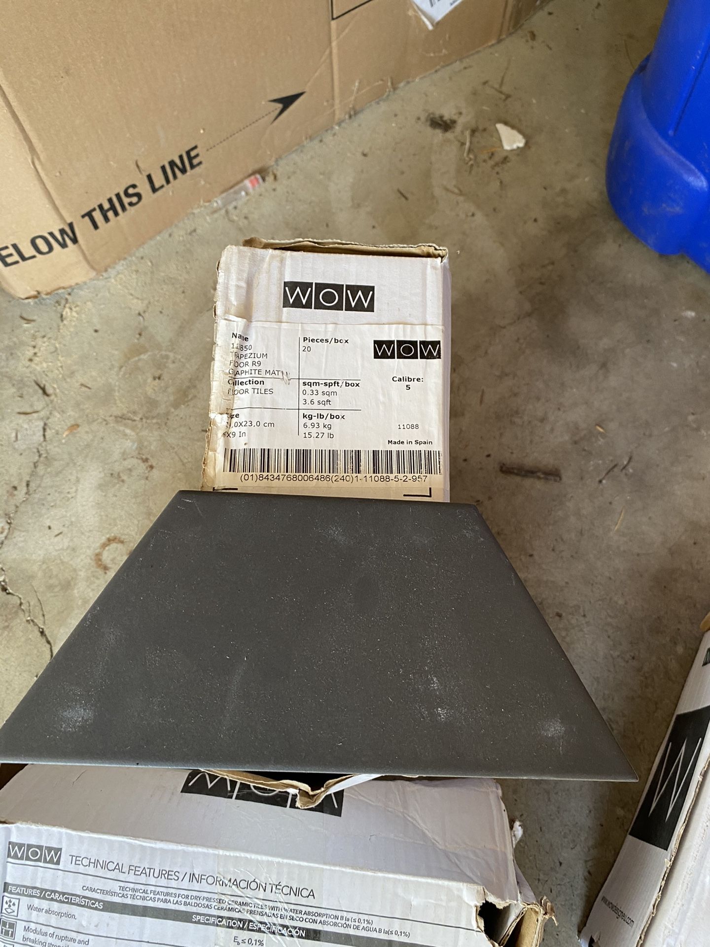 Black Tile