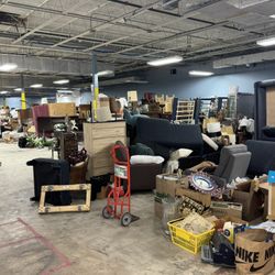 Bulk Furniture Household Goods Desks Mattresses Decor 