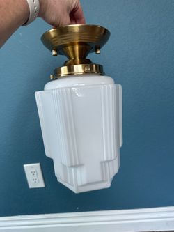 Mercer41 White Glass Art Deco Flush Mount Ceiling Light – NEW – $30