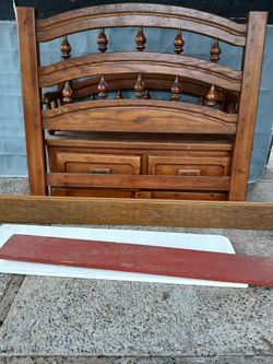  Twin Bed Frame With Box Spring And Mattress