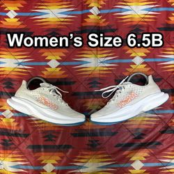 HOKA Mach 6 Running White Shoes Women’s Size 6.5B Gym Cushion 1147810 WNCL