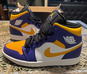 Nike Air Jordan 1 Mid Lakers Purple University Gold Retro – Men’s Size 9.5