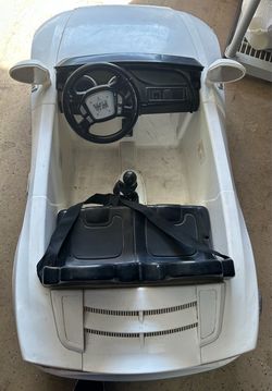 Kids Electric Ride-On Car White