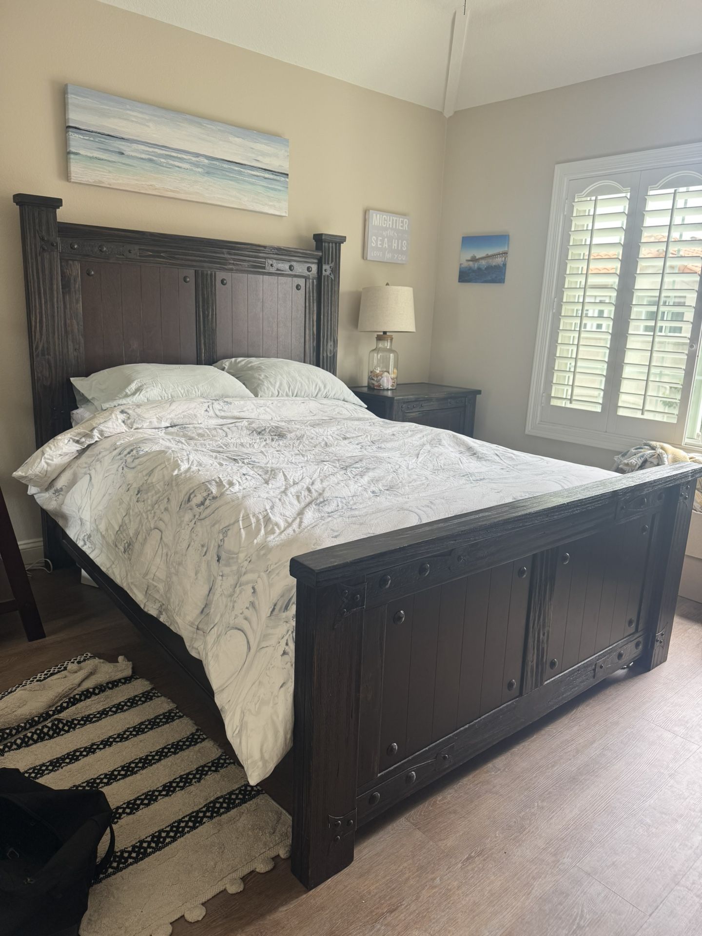 4 Piece Whole Bedroom Furniture Set