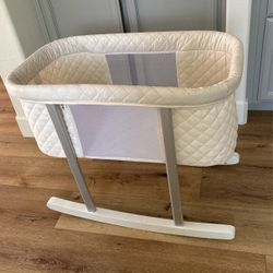 Baby Bassinet for Sale in Bakersfield CA OfferUp