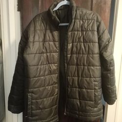 Large, High-Quality Jacket – Perfect for the Season!