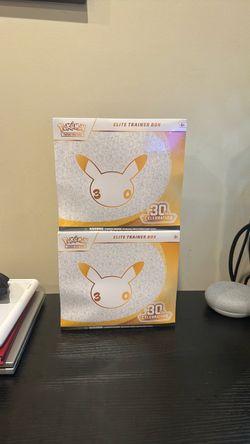 Pokémon 30th Celebration Elite Trainer Box (x2)