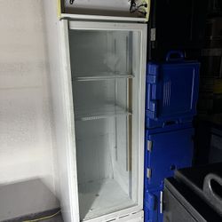 Single Glass Door Refrigerator