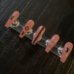Press On Nails