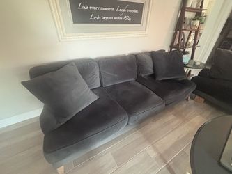 Living Spaces Couch & Loveseat Set