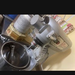 Primo 20qt Commercial Planetary Stand Mixer & Steel Table 