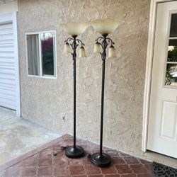 2 Floor Lamps - Beautiful Ornate Floor Lamps 6’ 1/2” Tall