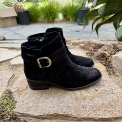 BORN Leather/suede Black Booties Size 6.5 (37)