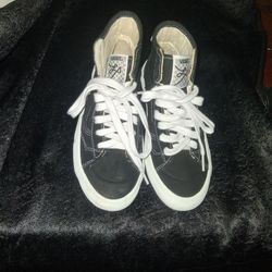 Eco Crush Hi Top Size# 5.0 women/3.5men