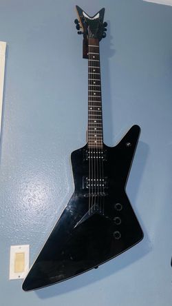Dean Z-Style Black Electric Guitar