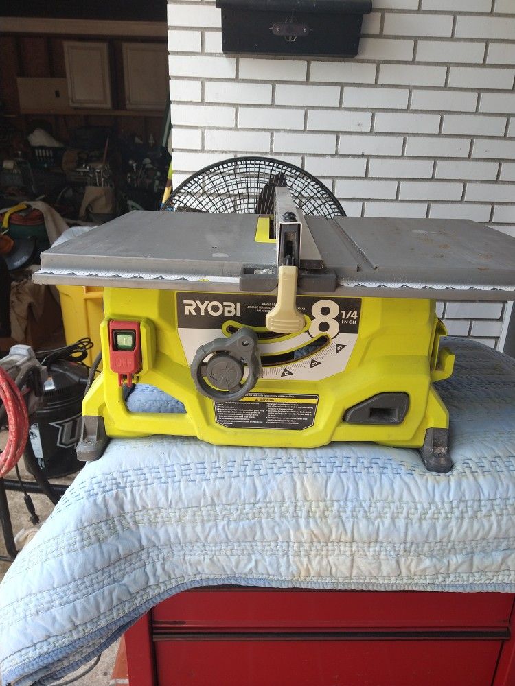 Ryobi 8.25" Table Saw