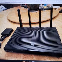 Netgear Nighthawk X8 R5800 AC5300 Tri-Band WiFi Gaming Router 