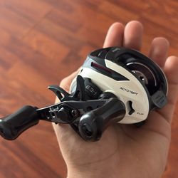 Quantum Accurist Baitcaster