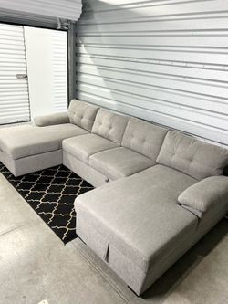 Allan Modular Sectional Couch  (Free Delivery)