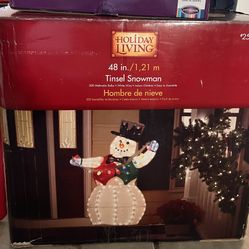 Snowman Christmas Yard Decor, NIB. 48 Inch Beautiful Light UpTinsel