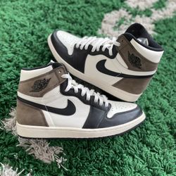 Jordan 1 Mocha 