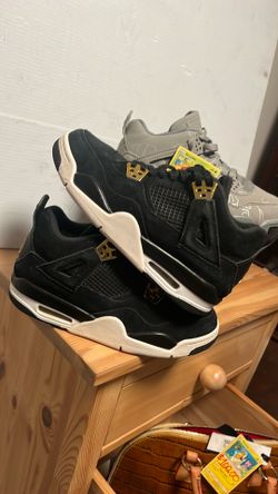 Jordan 4s
