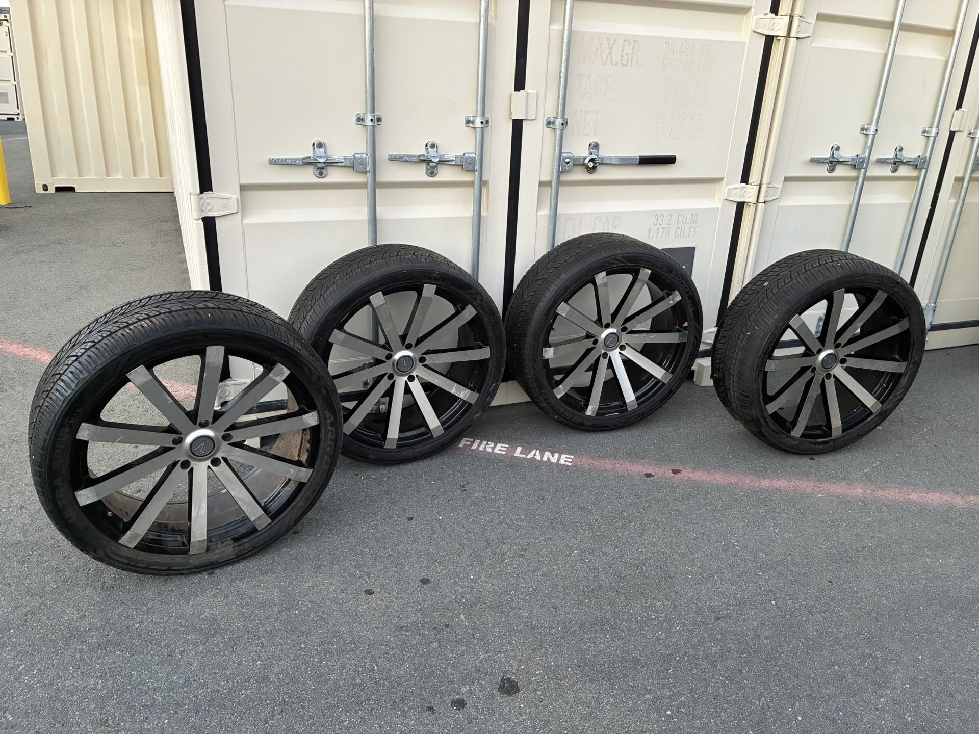 Velocity 24 Inch Rim Velocity 24” Rims for Sale in Galt, CA - OfferUp