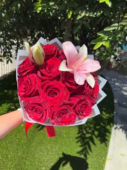 national girlfriend day bouquet