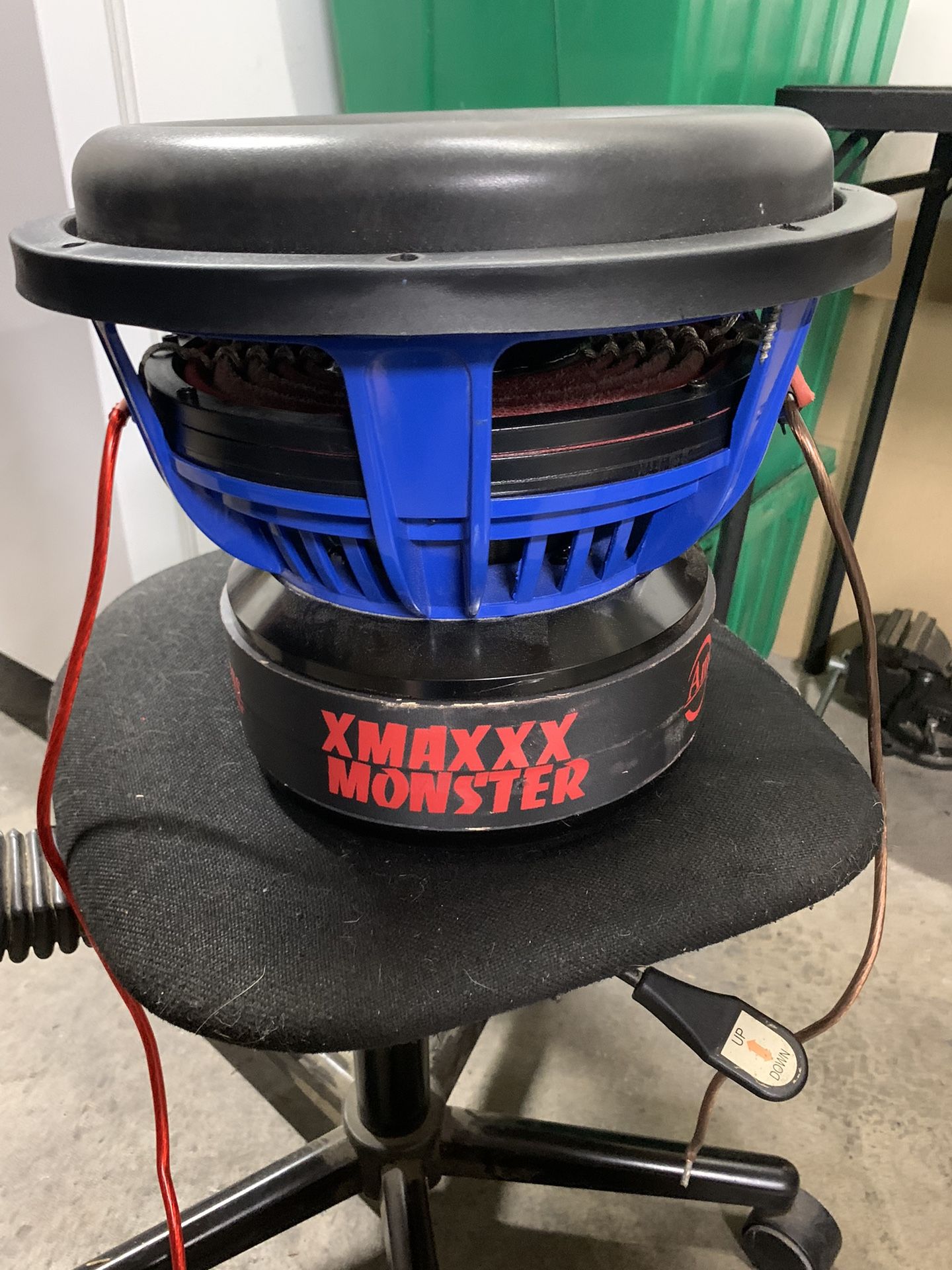 Monster Xmaxx 6000 Watt American Bass 12” Subwoofer