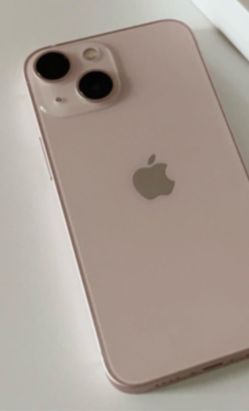Pink iPhone 13 128GB