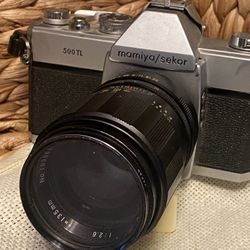 Film Camera Mamia  500 TL. Vintage 