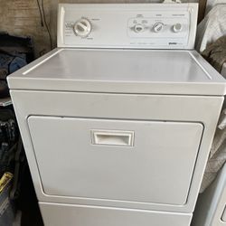 Kenmore Eléctric Dryer 
