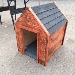 Beautiful Hand Made Dog House 