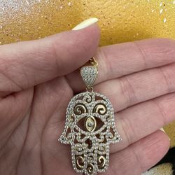 10k HAMSA CHARM 