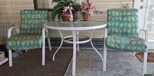 Patio Table & chairs