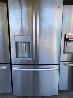 Refrigerator stainless