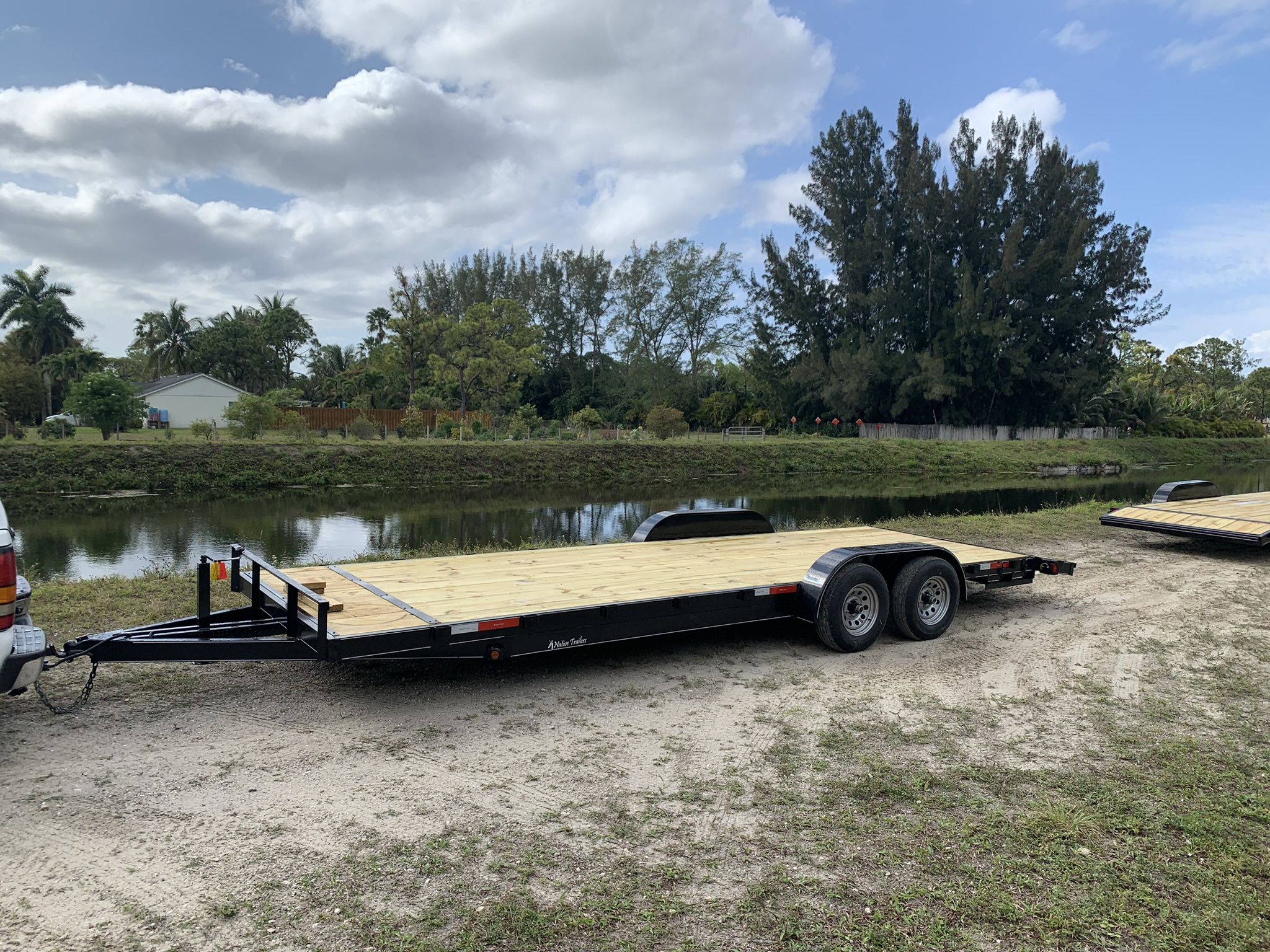 7x24ft 10.5k Car / Equipment Trailer 