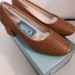 New Women's Shoes Heels Pumps Size 9