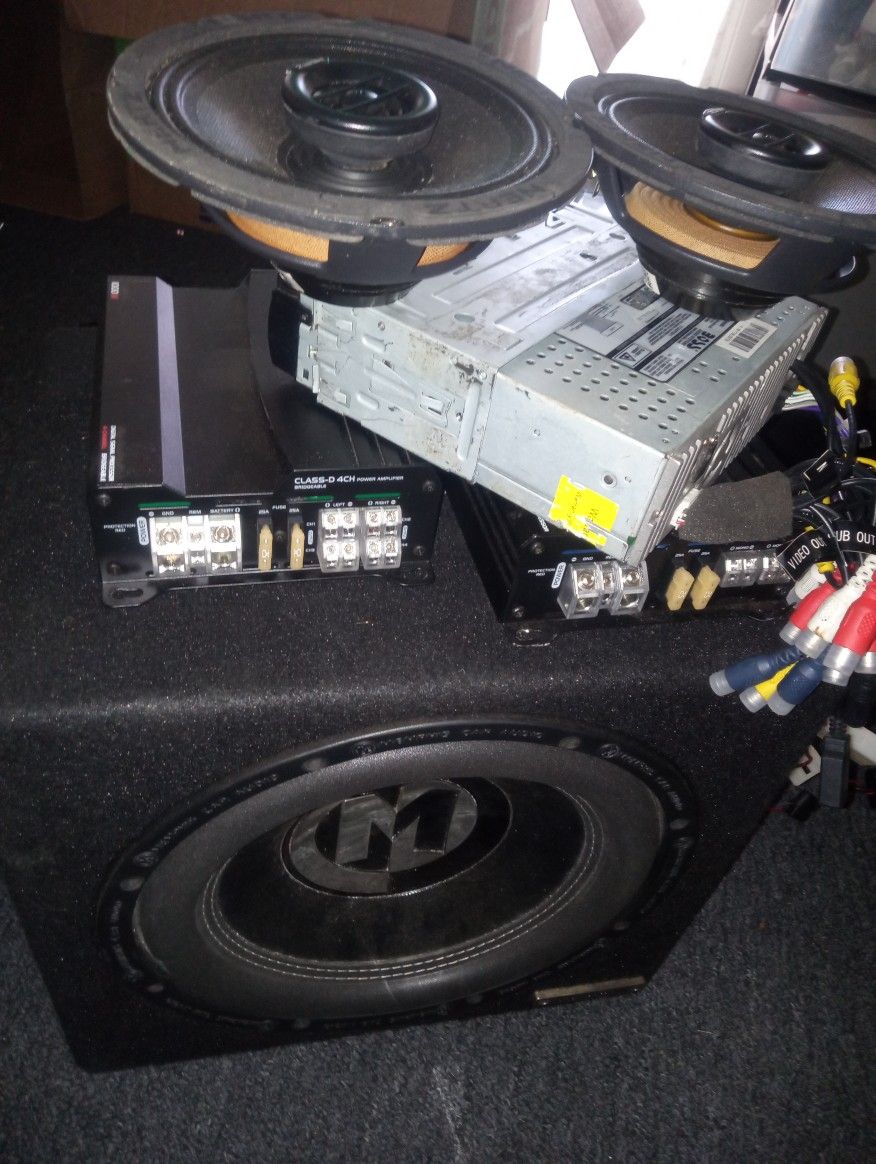 Complete Stereo Set