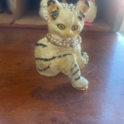 Kitty Cat Kitten Enamel Trinket Jewelry Box 