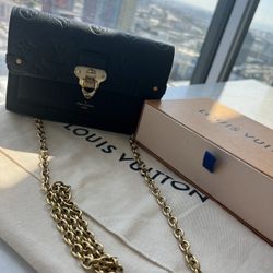 Louis Vuitton Vavin Wallet On Chain 
