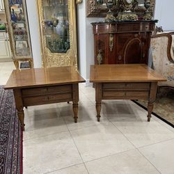 Pair of Beautiful 1960s Mid Century Modern Hekman Furniture Large Side Tables🌷$150  Each