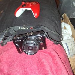 Lumix Gf2,camera Like New
