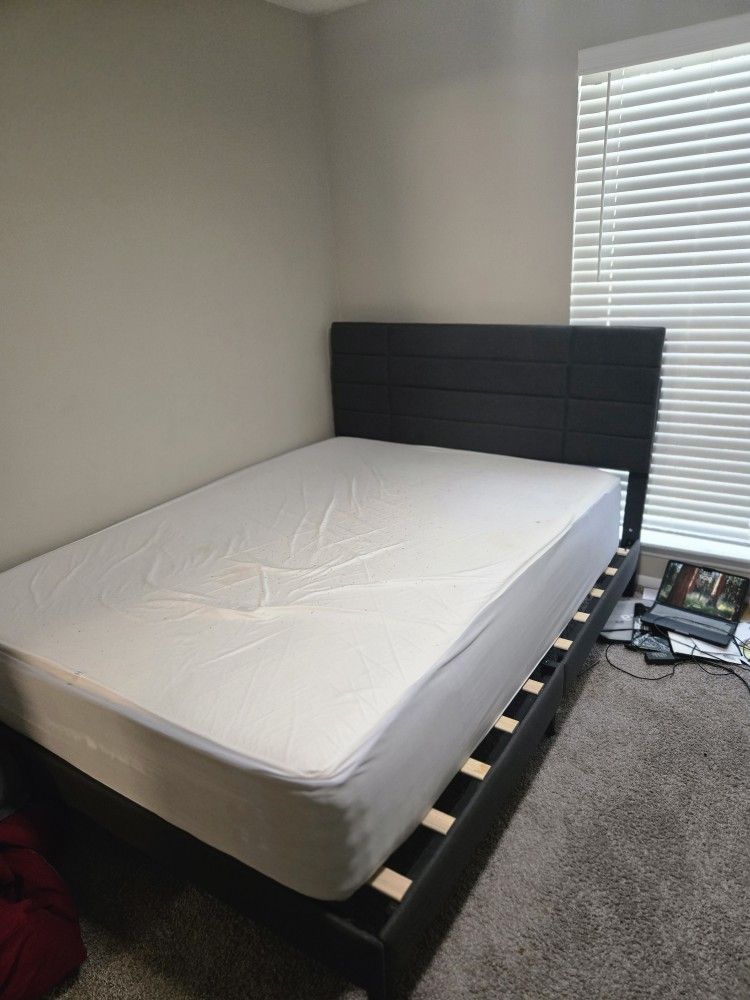Nectar Queen Bed