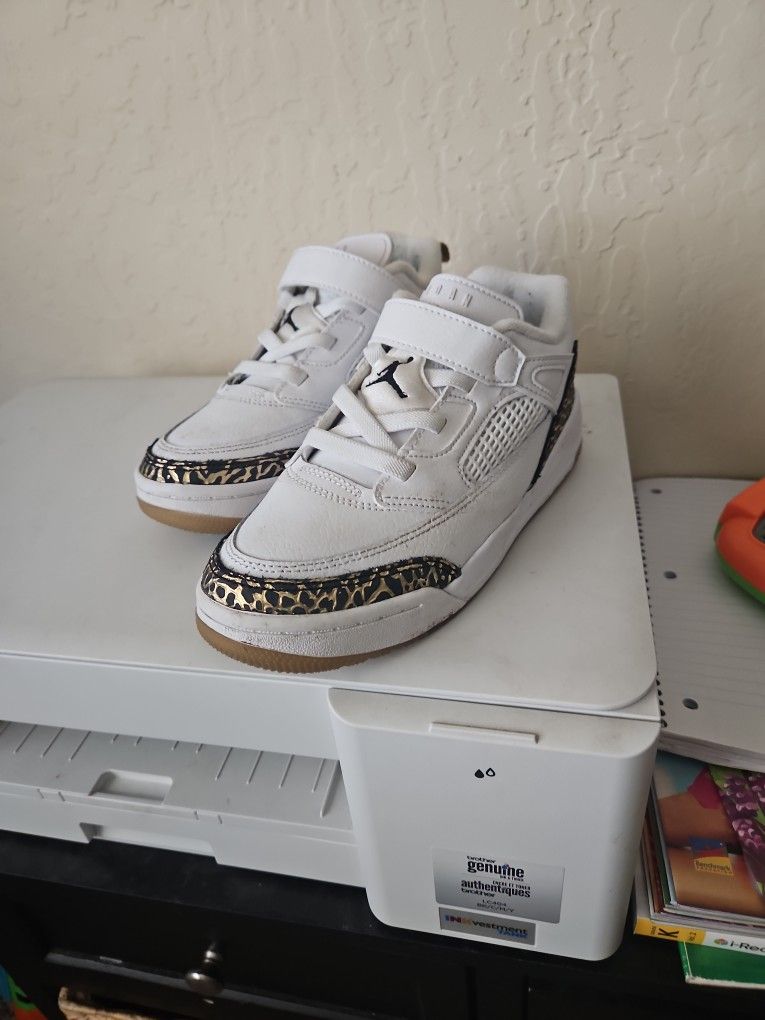 Jordan Kids Sz 2 New Spizik