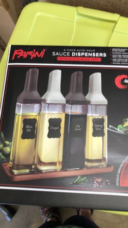 Sauce Dispensers 