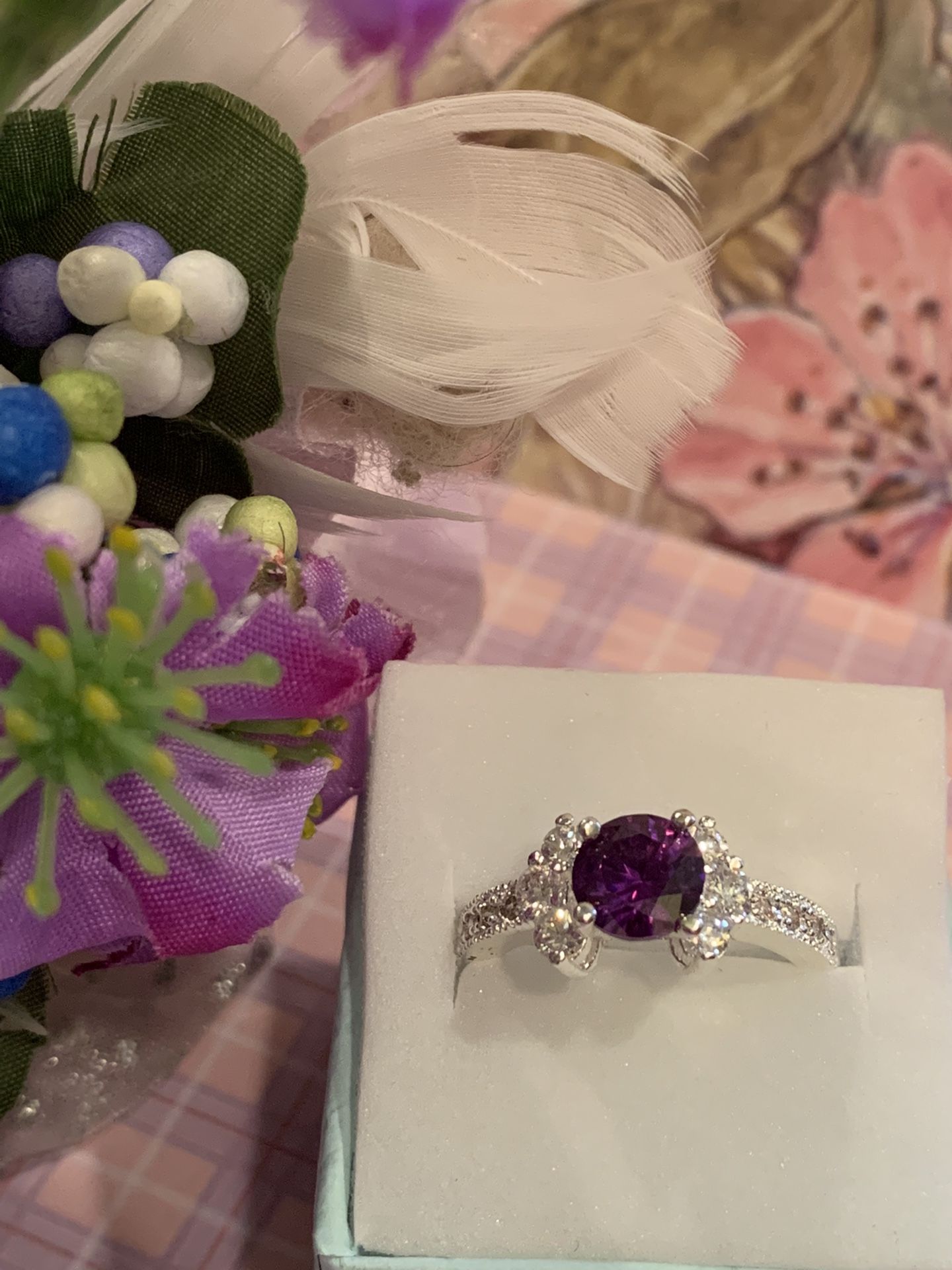 Exquisite Violet Sapphire & White Topaz Ring